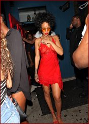 Rihanna Nude Pictures