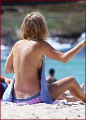 Samara Weaving Nude Pictures