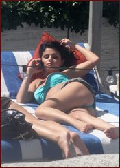 Selena Gomez Nude Pictures