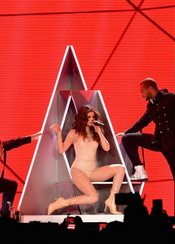 Selena Gomez Nude Pictures