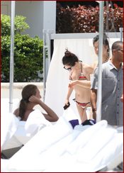 Selena Gomez Nude Pictures