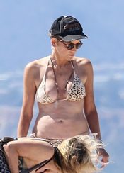 Sharon Stone Nude Pictures