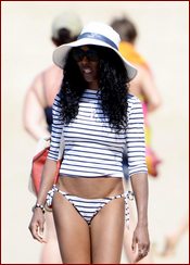 Sinitta Nude Pictures