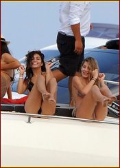 Vanessa Hudgens Nude Pictures