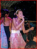 paris-hilton_08.jpg - 209 KB