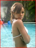 rihanna_15.jpg - 83 KB