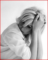abi-titmuss_14.jpg - 125 KB