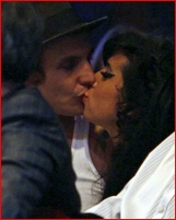 amy-winehouse_08.jpg - 70 KB