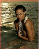 bar-refaeli_01.jpg - 106 KB