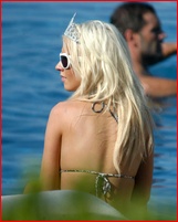 christina-aguilera_04.jpg - 184 KB