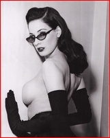 dita-von-teese_02.jpg - 172 KB