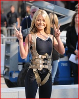 kelly-ripa_10.jpg - 205 KB