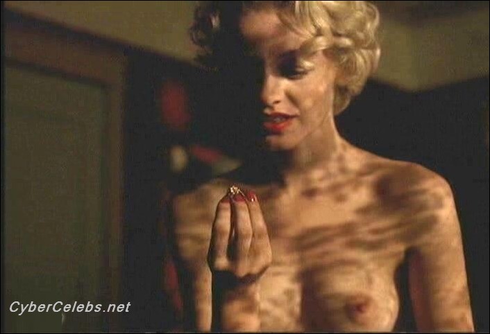 Lindy booth nude scene