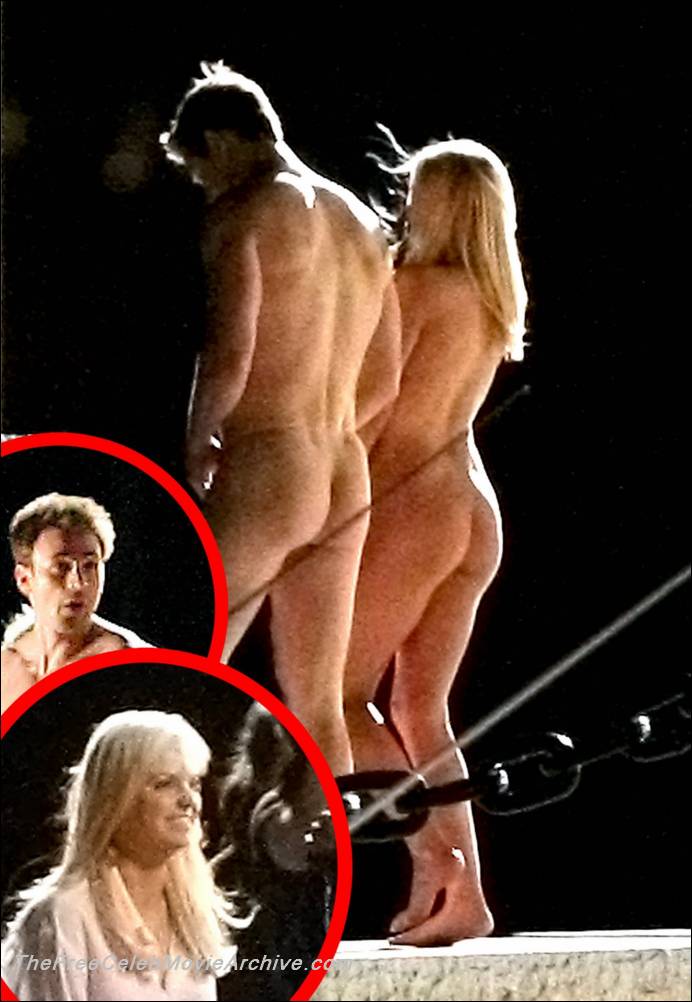 Anna Faris fully naked at TheFreeCelebMovieArchive.com! 