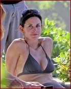 Courteney Cox Nude Pictures