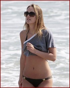 Leighton Meester Nude Pictures