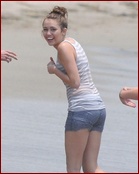 Miley Cyrus Nude Pictures