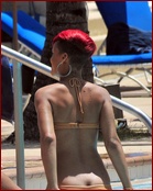 Rihanna Nude Pictures