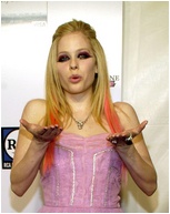 Avril Lavigne Nude Pictures