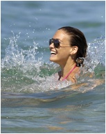 Bar Refaeli Nude Pictures
