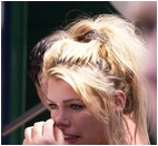 billie-piper_28023.jpg - 89 KB