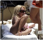 pamela-anderson_28025.jpg - 84 KB