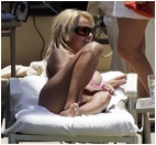 pamela-anderson_28027.jpg - 95 KB