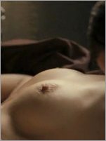 Gemma Arterton  Nude Pictures