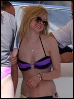 Avril Lavigne Nude Pictures