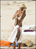 Elle Macpherson Nude Pictures