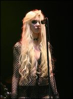 Taylor Momsen Nude Pictures